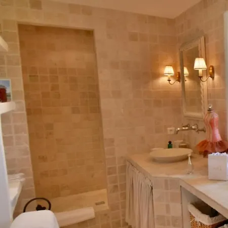 Holiday home Dds Avec Piscine Privee *