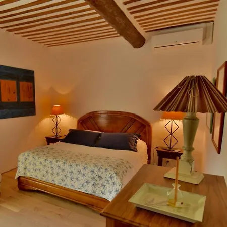 Holiday home Dds Avec Piscine Privee